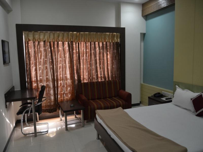 Marshall The Grand Hotel Ahmedabad Exterior foto